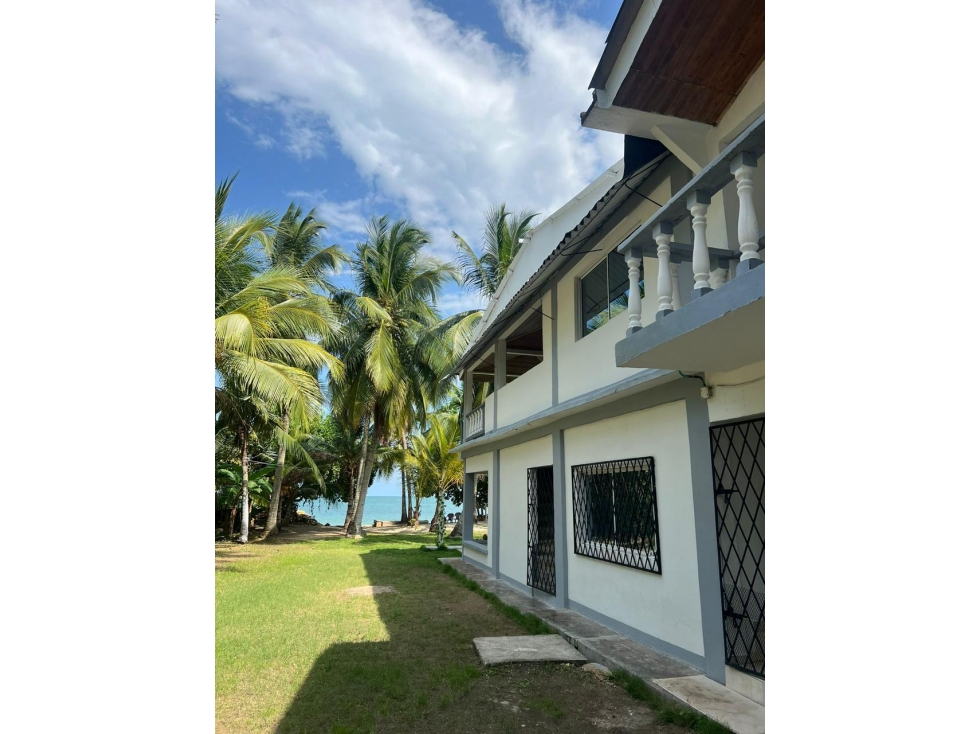 VENDO CABAÑA DE DOS PLANTAS EN COVEÑAS CON VISTA AL MAR — foto 2