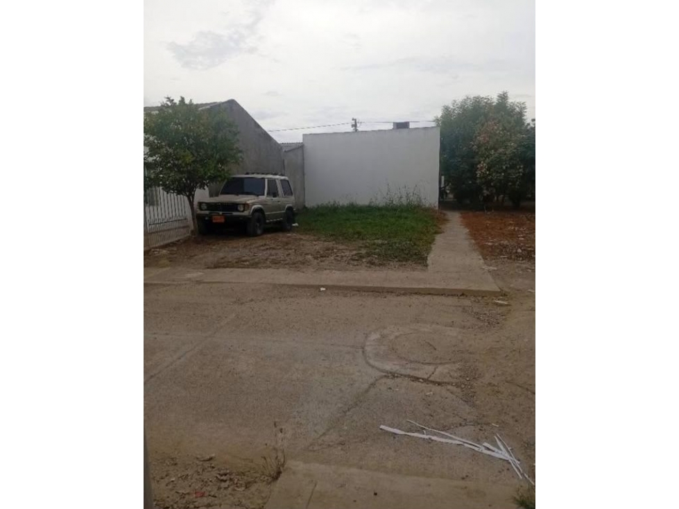 VENDO LOTE ESQUINERO EN LA URBANIZACION VALLEJO MONTERIA CORDOBA — foto 3