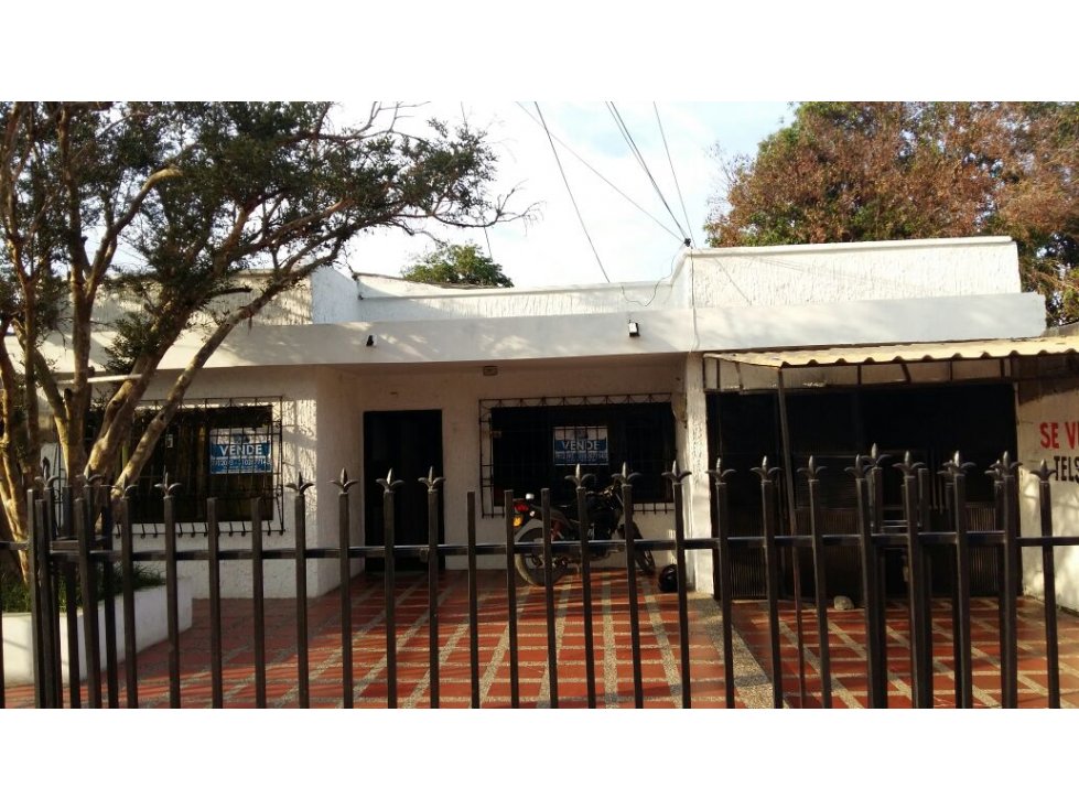 EN VENTA CASA EN EL CENTRO DE MONTERIA COLOMBIA