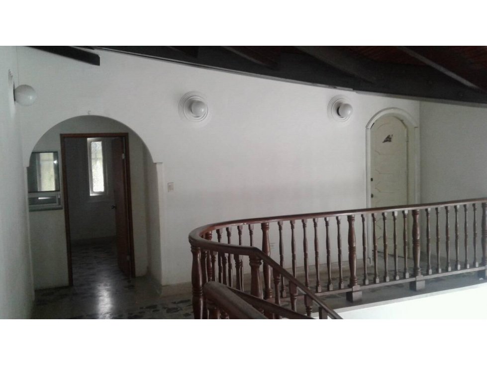 EN ARRIENDO CASA AMPLIA AVENIDA PRIMERA MONTERIA CORDOBA COLOMBIA - 6