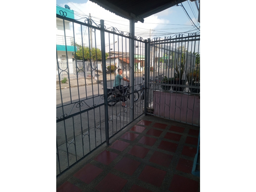 VENDO CASA CON LOCAL COMERCIAL EN EL BARRIO SAN JOSE MONTERIA — foto 5