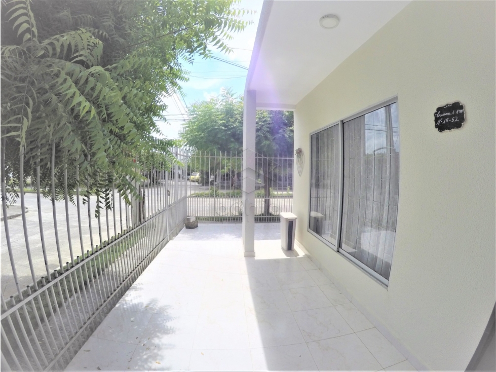 CASA PARA LA VENTA EN LA URBANIZACION VALLEJO. VALLEJO — foto 2