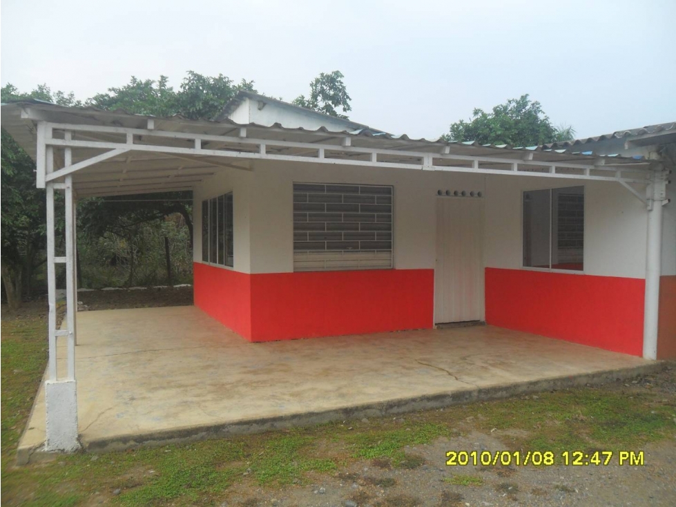 EN VENTA CASA CAMPESTRE EN AGUAS NEGRAS MONTERIA CORDOBA