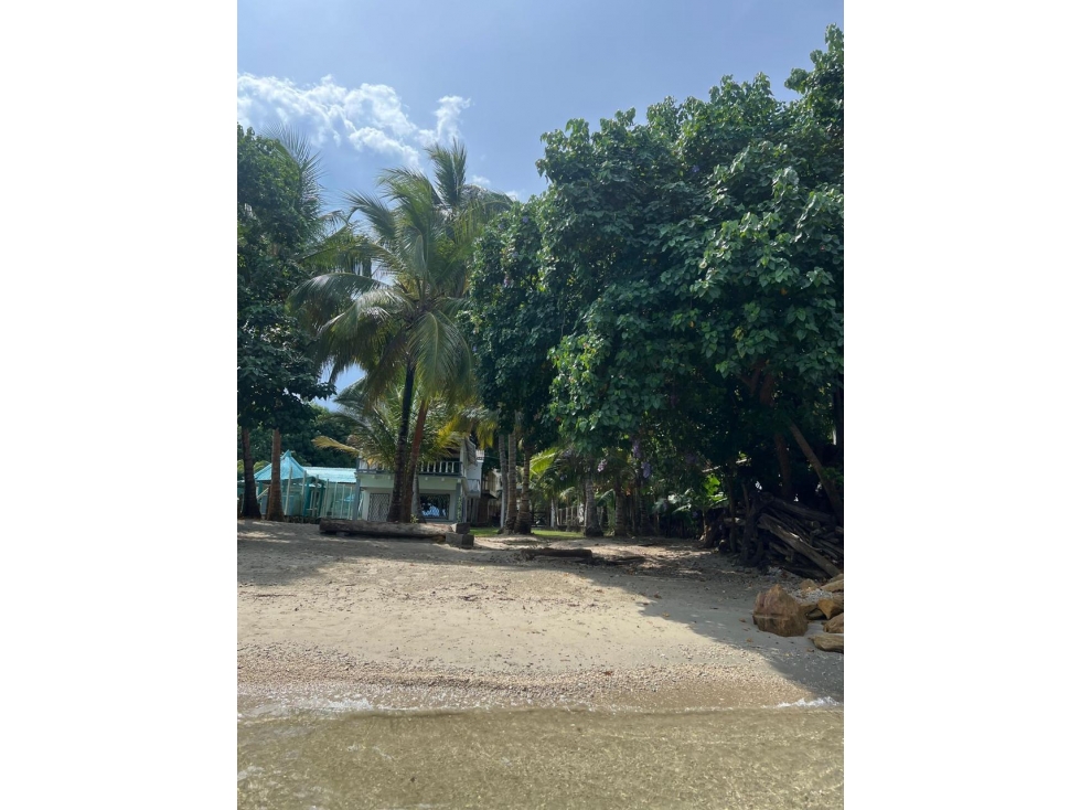 VENDO CABAÑA DE DOS PLANTAS EN COVEÑAS CON VISTA AL MAR — foto 3