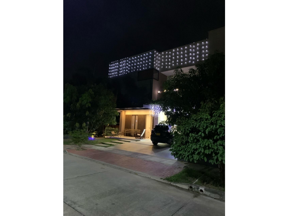 VENDO CASA EN PICACHO MONTERIA CORDOBA COLOMBIA