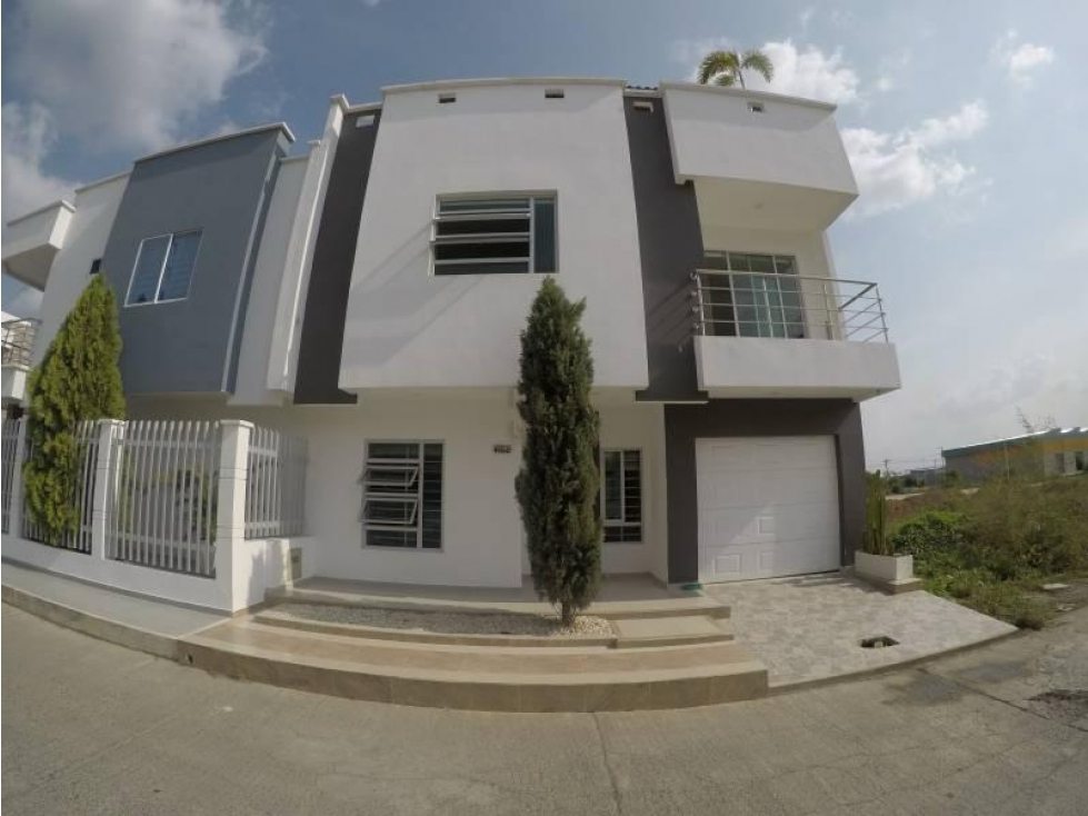 VENDO CASA EN EL BARRIO VILLA NOVA DE MONTERIA CORDOBA