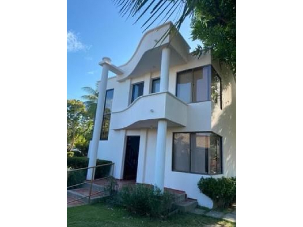 VENDO CABAÑA EN COVEÑAS PRIMERA ENSENADA — foto 2