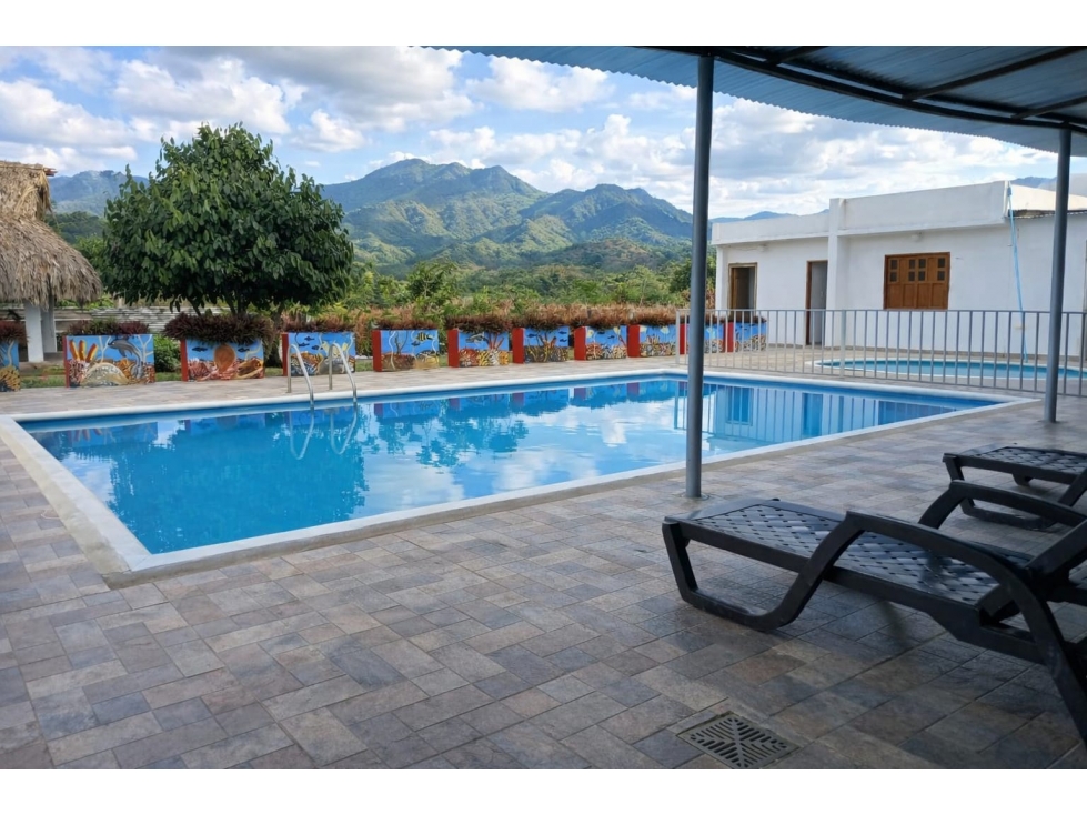VENDO CASA CAMPESTRE EN BERASTEGUI CIENAGA DE ORO CORDOBA - 2