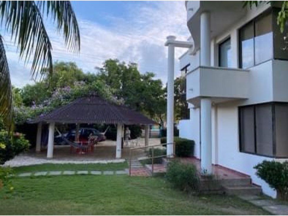 VENDO CABAÑA EN COVEÑAS PRIMERA ENSENADA — foto 4