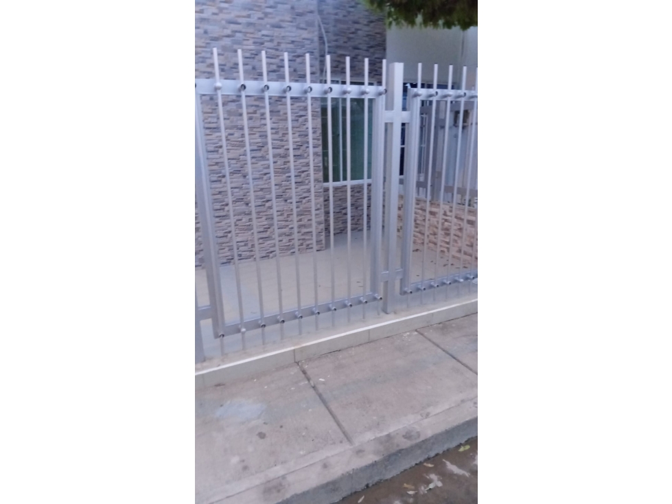 VENDO CASA EN LA URBANIZACION SANTA ELENA MONTERIA CORDOBA