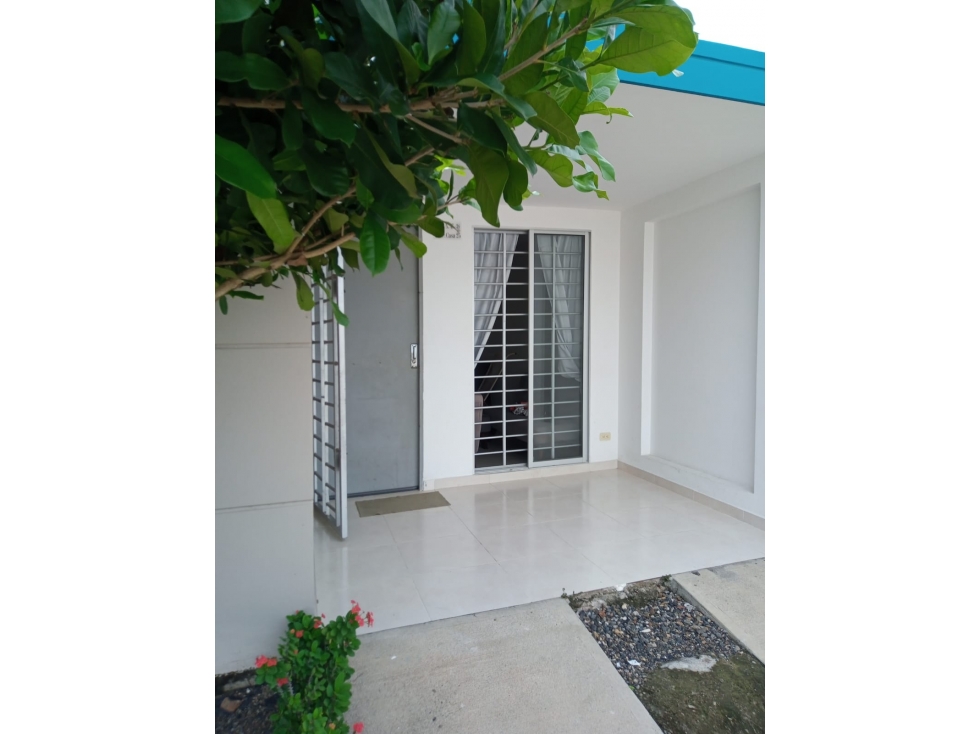 EN VENTA CASA EN LA URBANIZACION SANTA ELENA — foto 4
