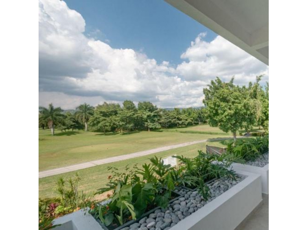VENTA RESIDENCIA CON VISTA AL CAMPO DE GOLF PARAISO COUNTRY CLUB — foto 2