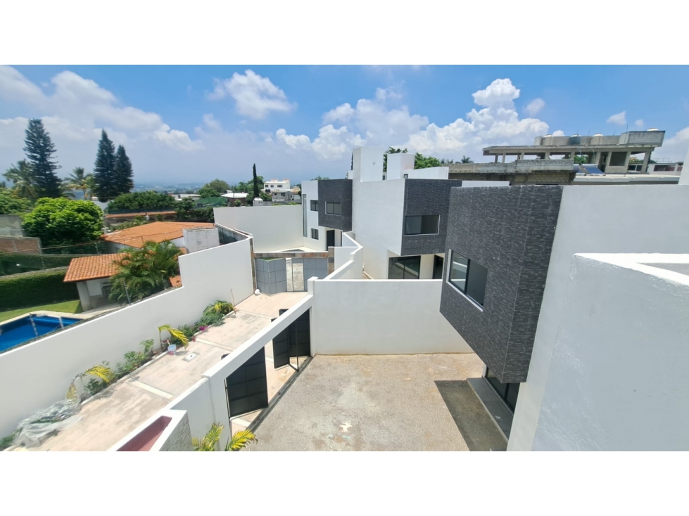 CASA #5 EN VENTA EN LOMAS DE TRUJILLO $4,450,000 - 1