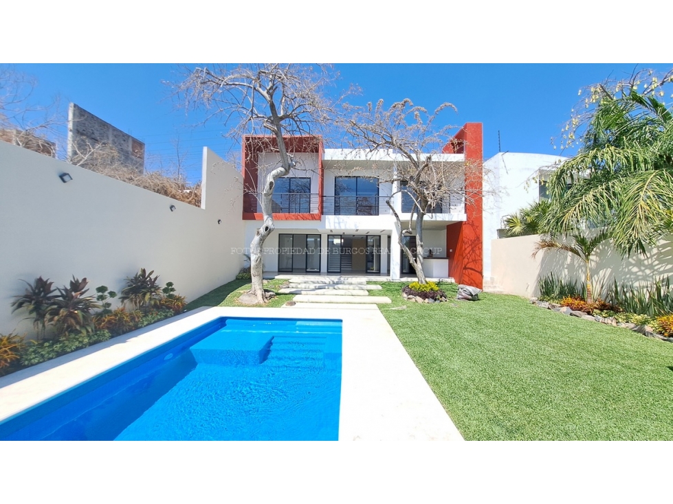 7,900,000 | CASA SOLA EN VENTA EN BURGOS BUGAMBILIAS