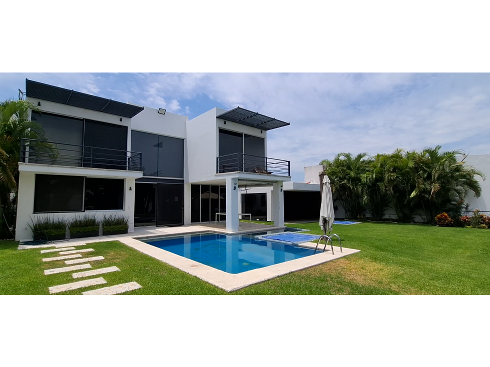 Casa Sola en Venta en Corinto Residencial - Jardín y Alberca — foto 4
