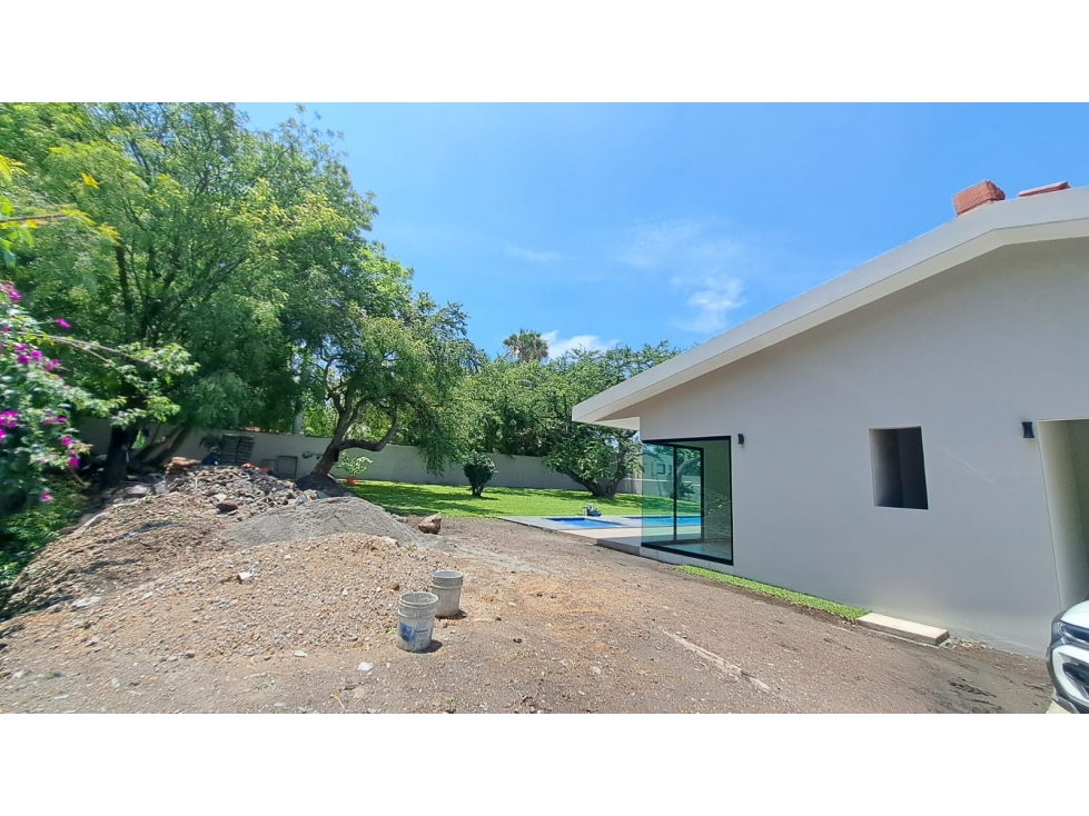 $16,000,000 CASA DE UN NIVEL EN VENTA con ALBERCA Y FÁCIL ACCESO — foto 5
