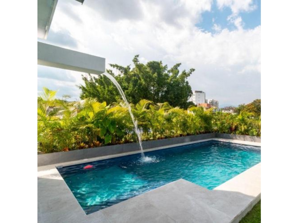 VENTA RESIDENCIA CON VISTA AL CAMPO DE GOLF PARAISO COUNTRY CLUB