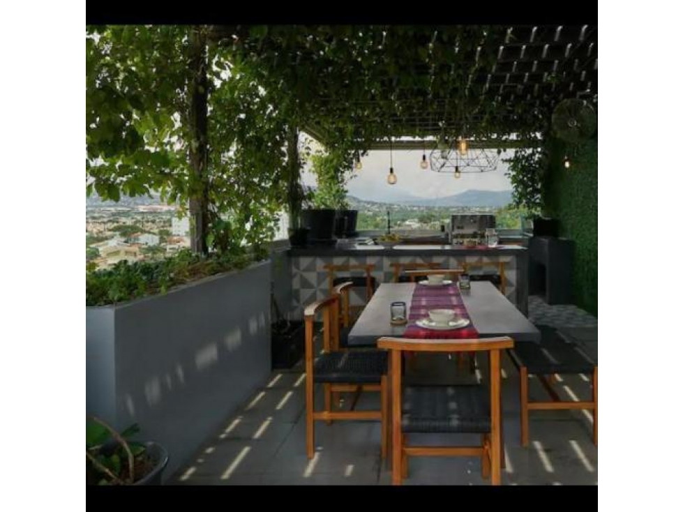 VENTA DE EXCLUSIVO PENTHOUSE EN PARAISO COUNTRY CLUB - 3