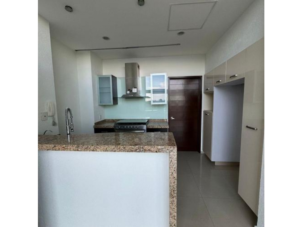 CC VENTA DE PENTHOUSE CON ESPECTACULAR PRECIO EN PARAISO COUNTRY CLUB - 5