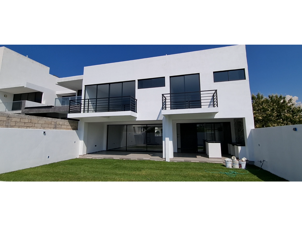 CASA EN VENTA EN RESIDENCIAL CORINTO BAJA DE $9,500,000 A $8,700,000