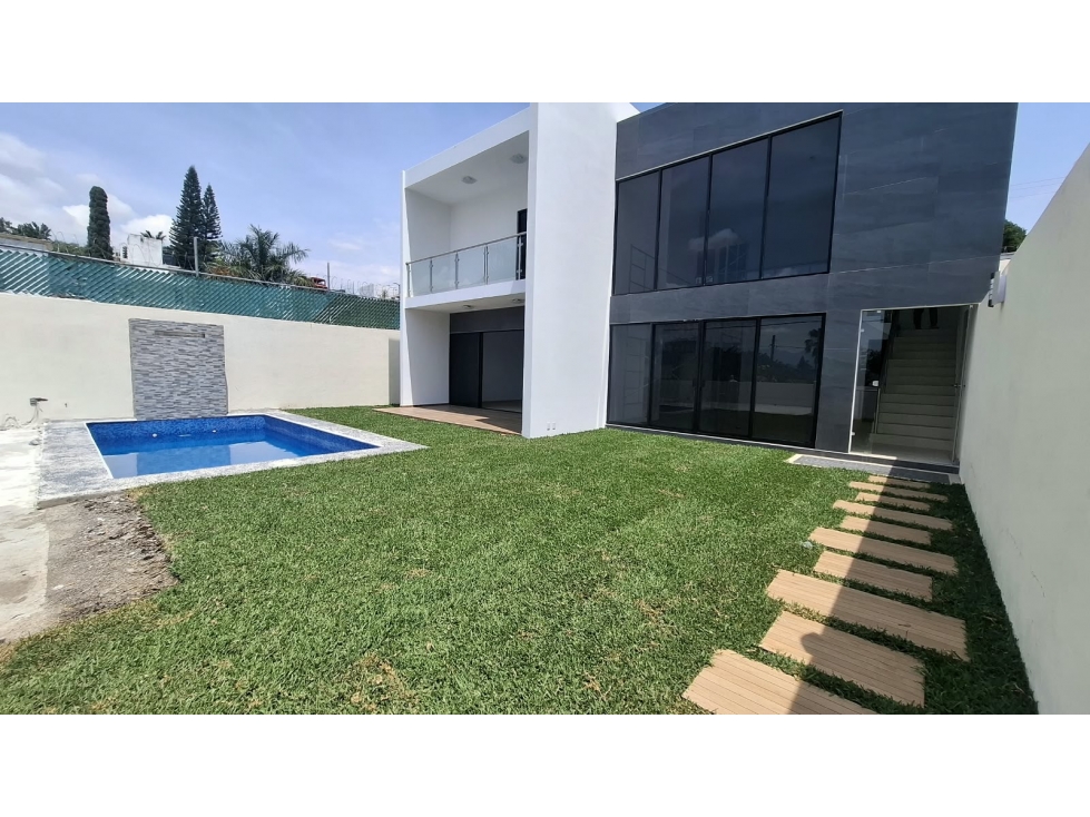 CASA EN VENTA FRACC. BURGOS $6,850,000 EN PRIVADA