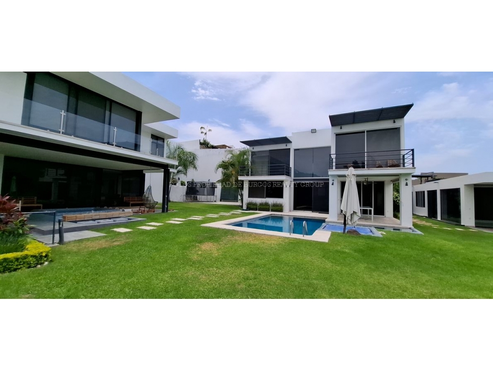 $19,000,000 | Venta casa en Corinto Residencial | 700 m2 de Jardín
