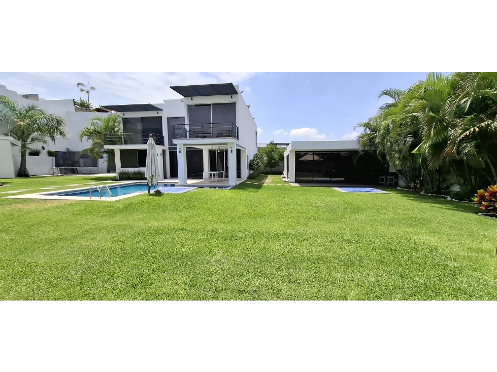$19,000,000 | Venta casa en Corinto Residencial | 700 m2 de Jardín