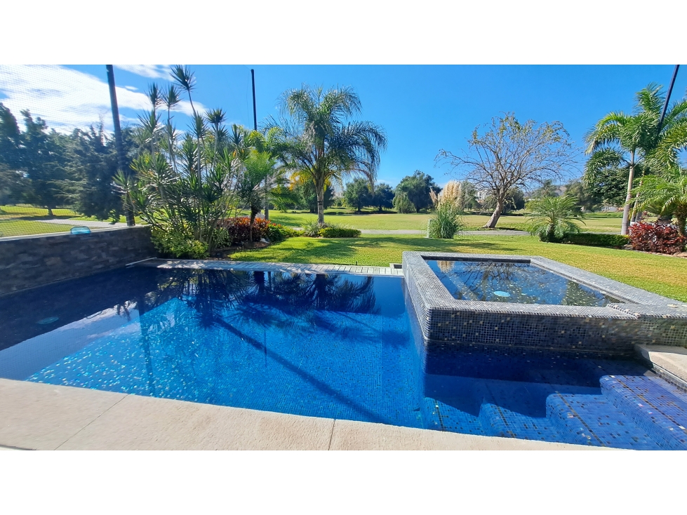 Casa Sola En Venta en Paraíso COuntry Club | Vista al Green — foto 4