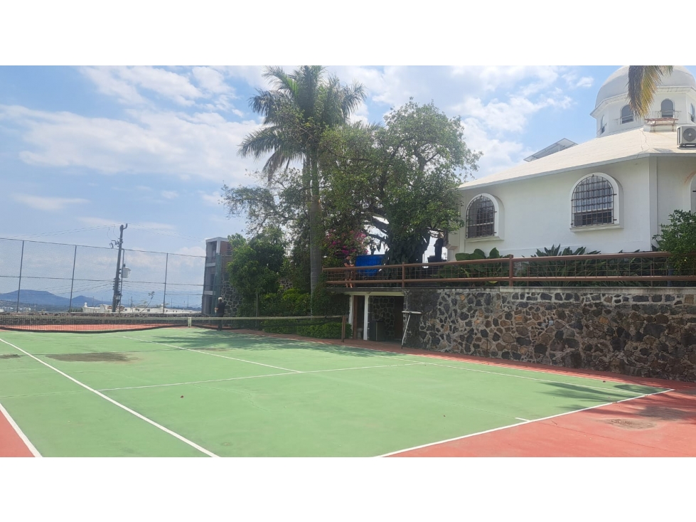 $19,000,000 CASA DE UN NIVEL Y CANCHA DE TENIS EN BURGOS BUGAMBILIAS — foto 2