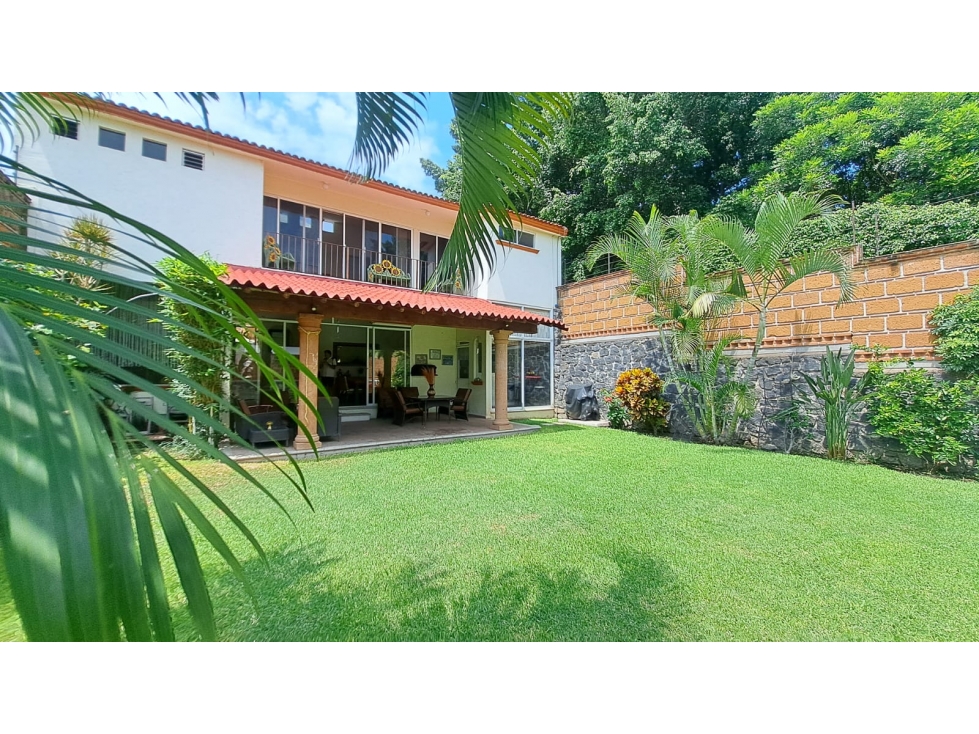 Casa con Alberca en Venta en Burgos Bugambilias | $7,900,000