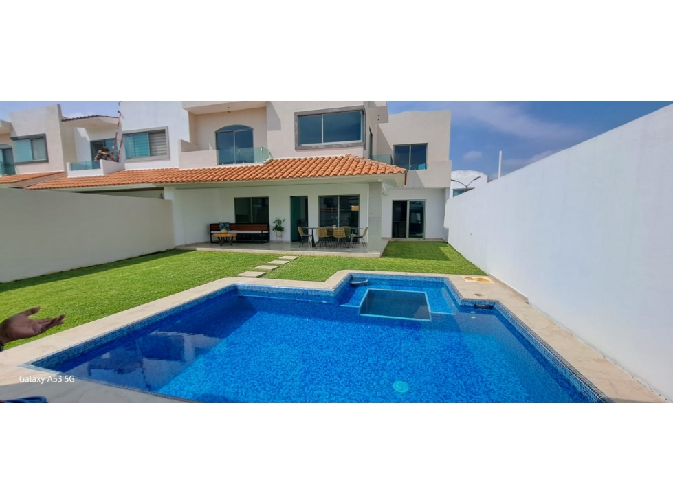 CASA EN VENTA FRENTE AL NUEVO TEC DE MONTERREY | $6,480,000
