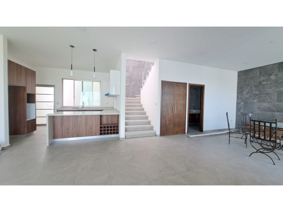 CASA EN VENTA EN FRACC. BURGOS | $5,850,000 — foto 3