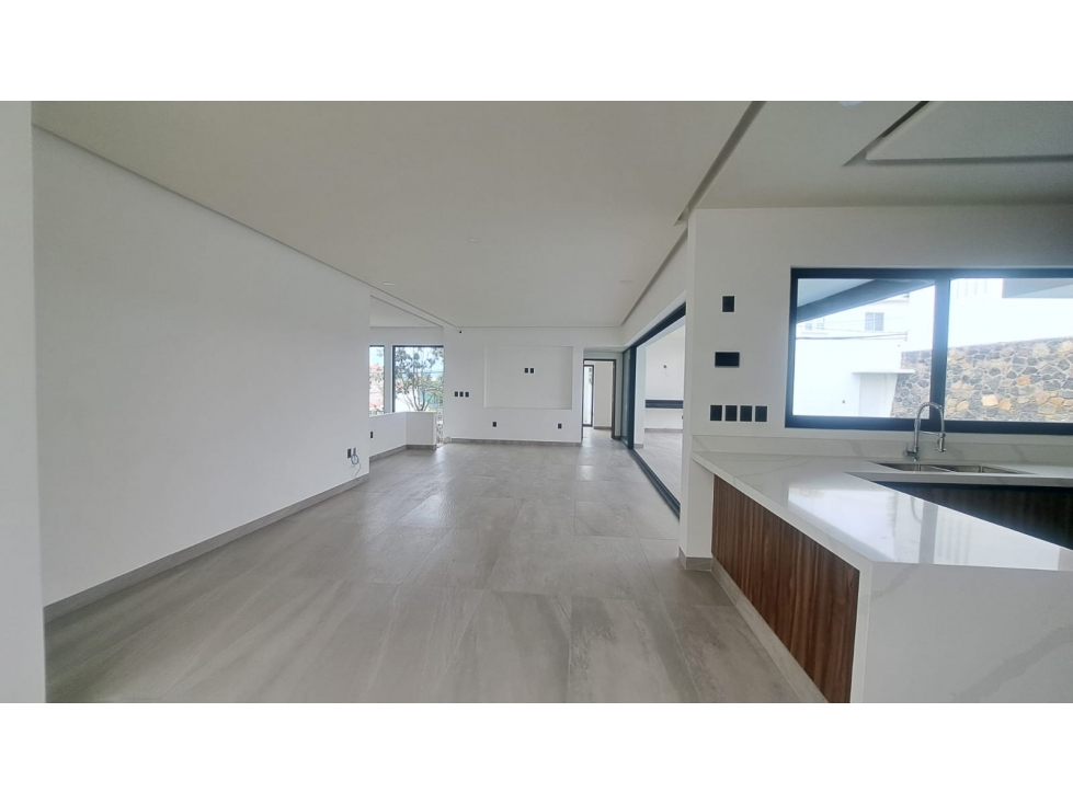 CASA EN VENTA DE UN NIVEL Y ROOF CON VISTAS PANORÁMICAS $8,200,000 — foto 2