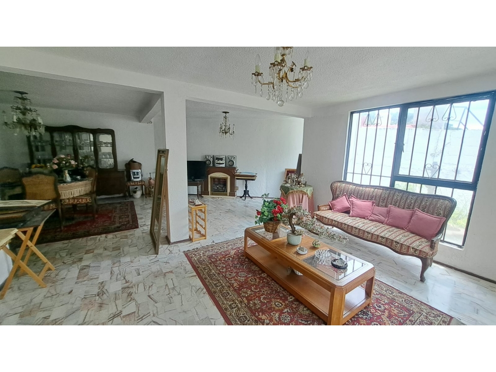 CASA EN VENTA EN CONDOMINIO GUACAMAYAS, LOMAS DE CUERNAVACA $3,300,000 - 4