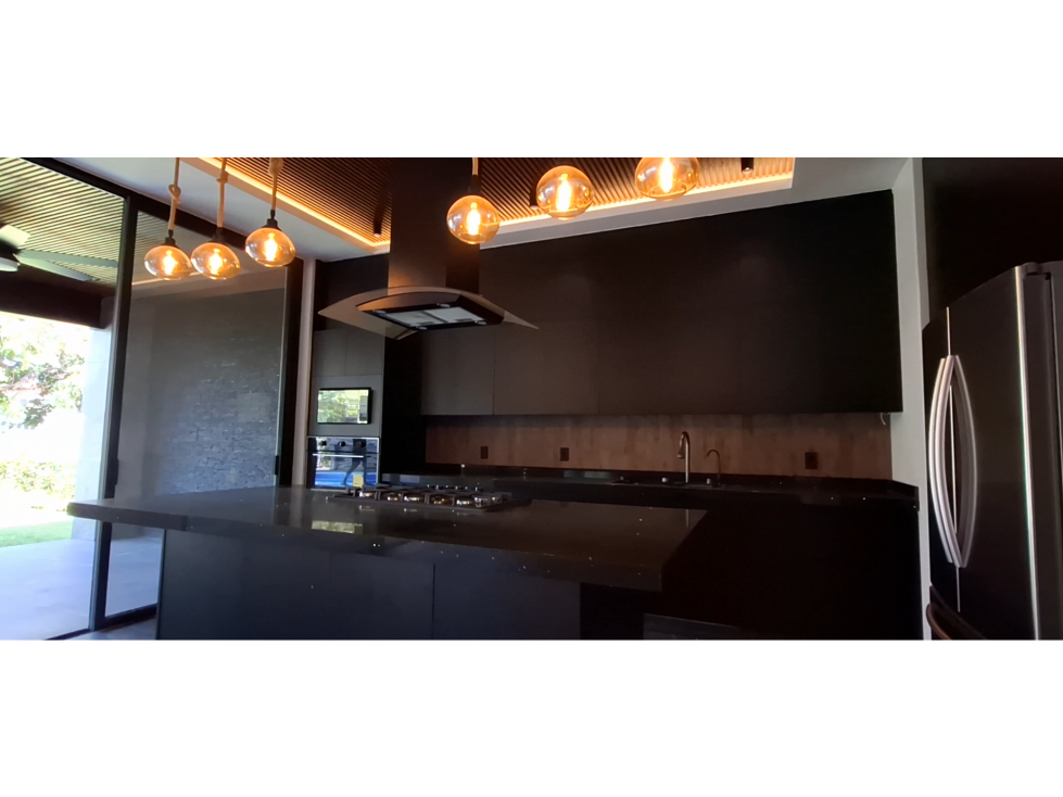 CASA EN VENTA EN PARAISO COUNTRY CLUB-VISTA AL GREEN $15,500,000 — foto 4