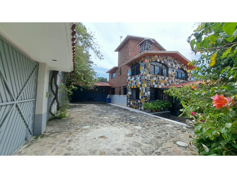 CASA EN BURGOS BUGAMBILIAS IDEAL PARA NEGOCIO 6 RECÁMARAS — foto 6