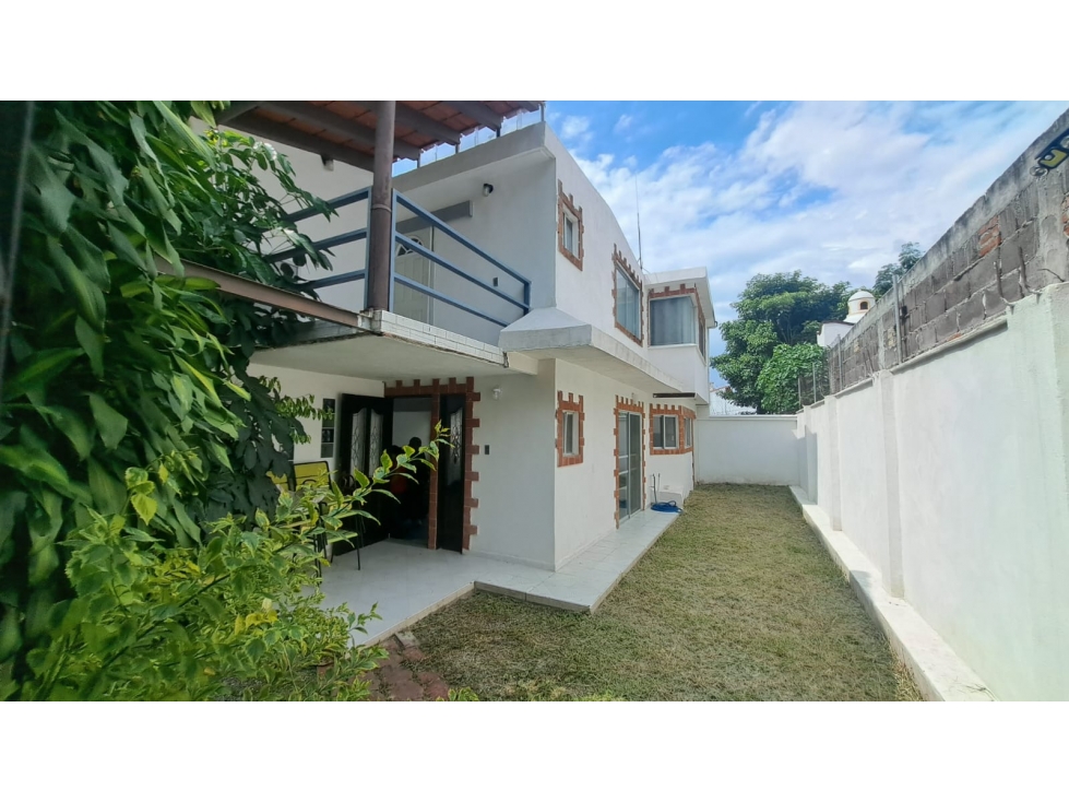 CASA EN VENTA , LOMAS DE JIUTEPEC $2,500,000 CON COCHERA