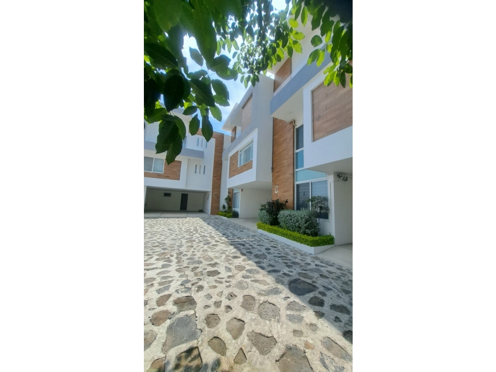CASA EN VENTA EN LOMAS TRUJILLO | $3,950,000 — foto 3