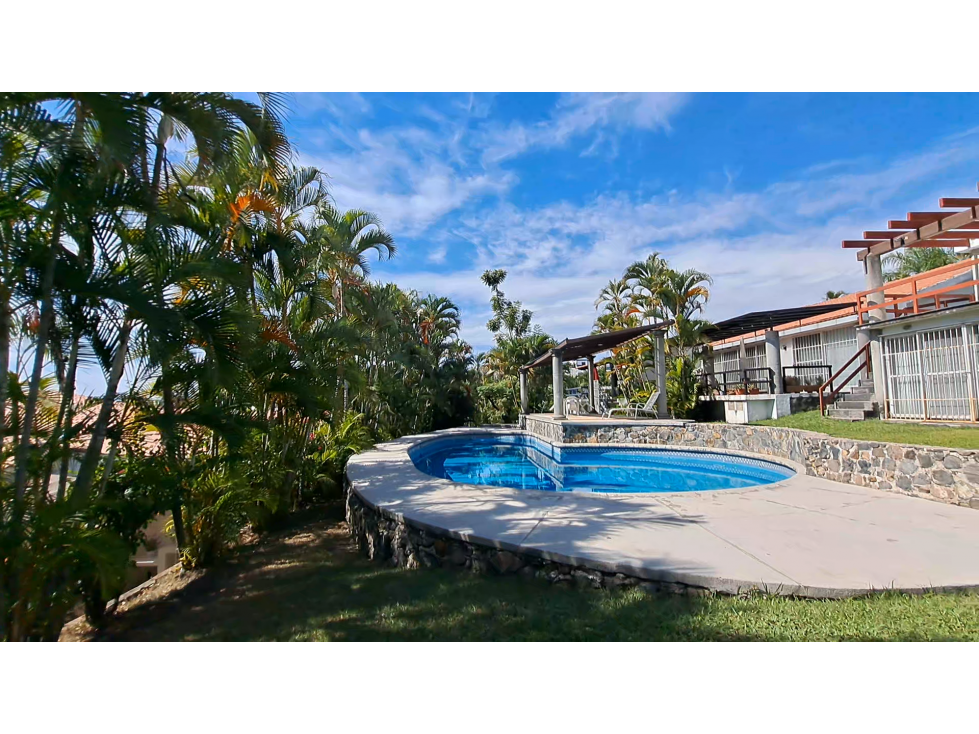 CASA EN VENTA EN RES. CORINTO | BURGOS BUGAMBILIAS