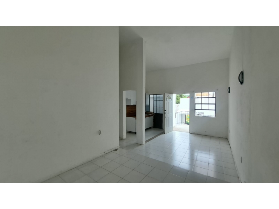 CASA DE UN NIVEL EN FRACC. BURGOS BUGAMBILIAS $3,600,000 — foto 4