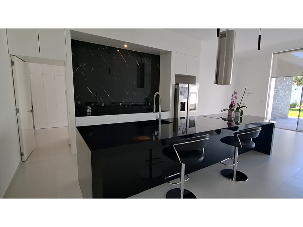 Venta Casa de un Nivel en Vista Hermosa Amplio Jardín — foto 5