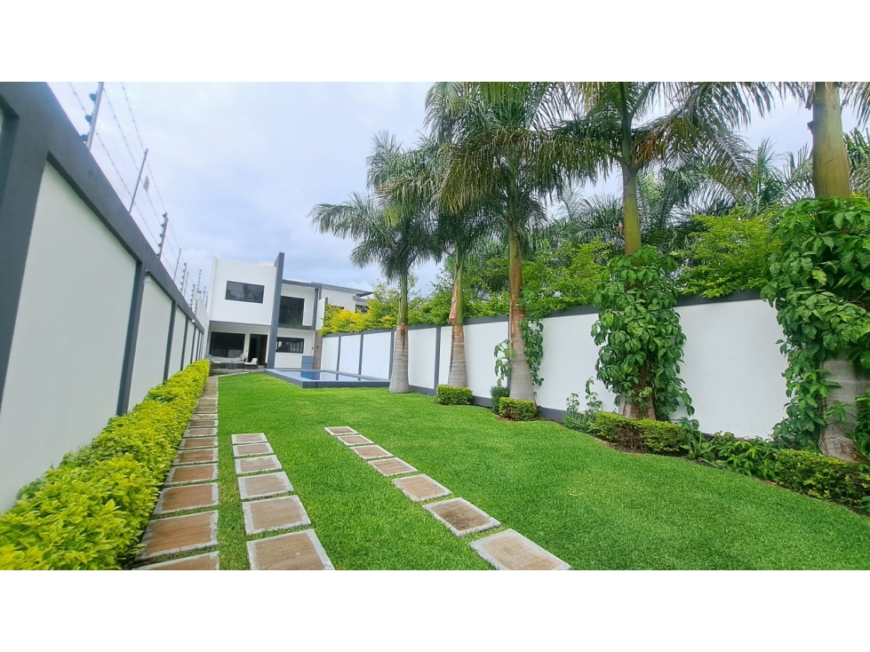 CASA EN VENTA CON 5 RECÁMARAS EN FRACC. BRISAS $6,900,000 — foto 2
