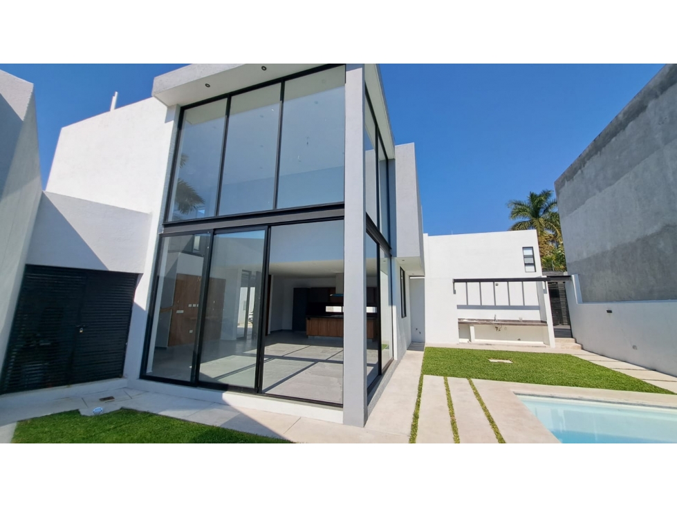 CASA EN VENTA EN LOMAS DE CUERNAVACA | $6,950,000 — foto 2