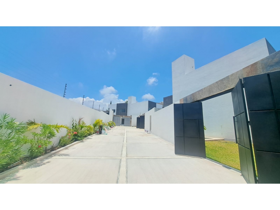 CASA #5 EN VENTA EN LOMAS DE TRUJILLO $4,450,000 - 2