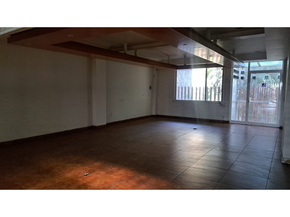 Venta de Edificio en esquina a un costado de Costco - 5
