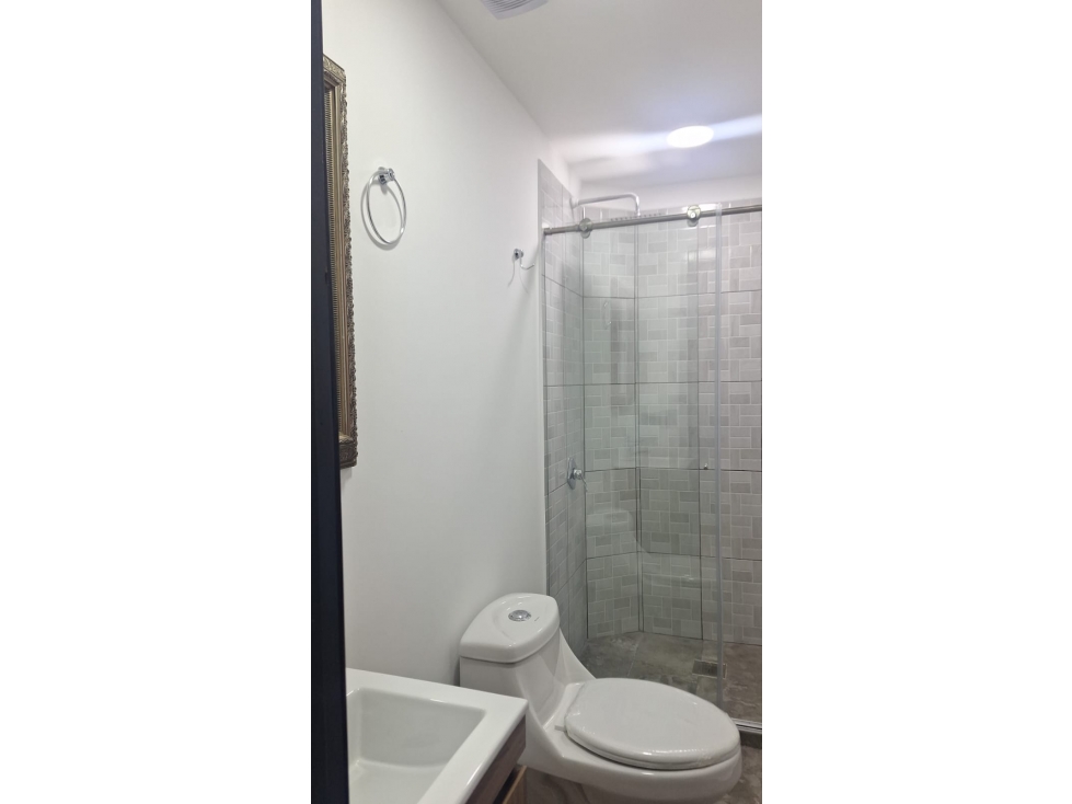 HERMOSA Y COMODA CASA PARA ESTRENAR DE DOS PISOS INDEPENDIENTES — foto 4