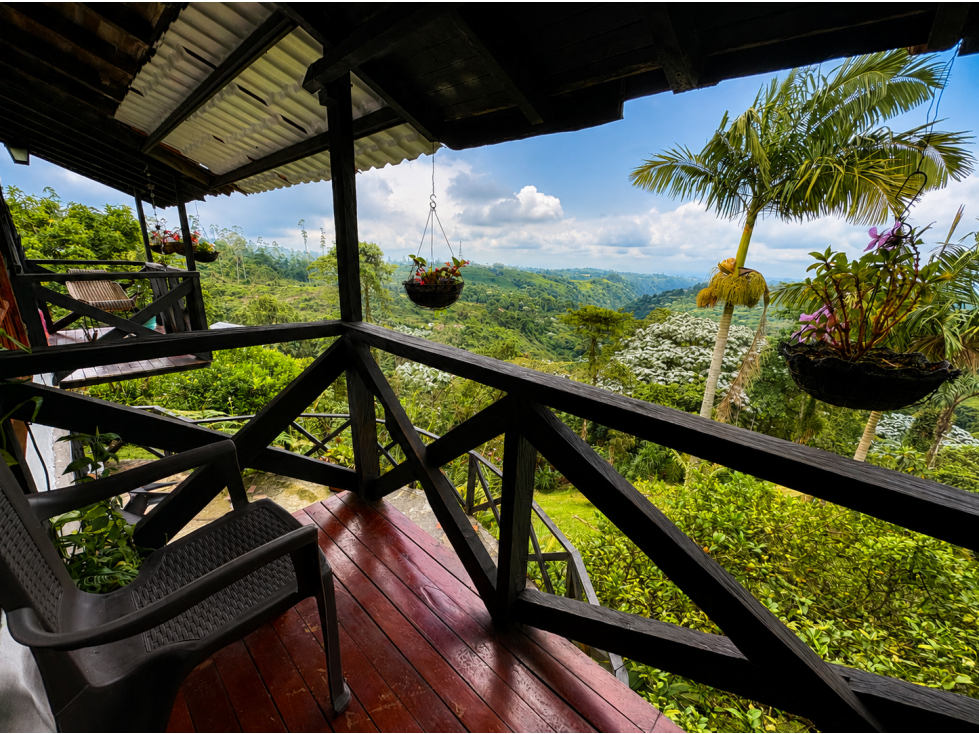 CASA CAMPESTRE CON VISTA INCREIBLE PARA EL ARRIENDO - 4