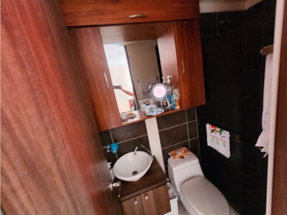 APARTAMENTO CON PARQUEADERO — foto 6