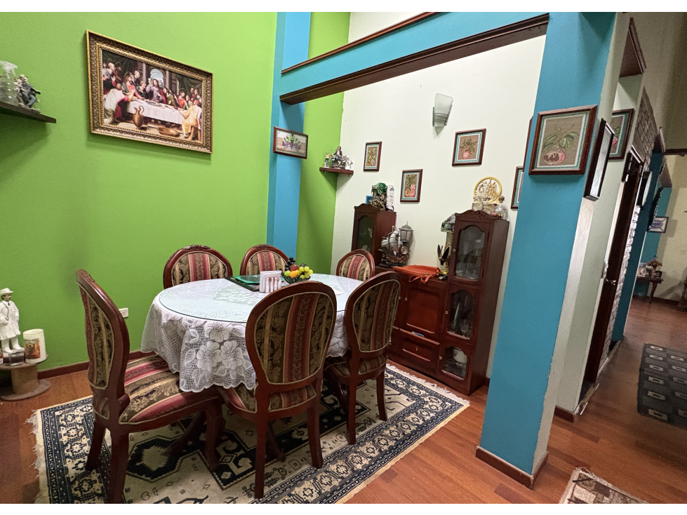 CASA DE DOS PISOS INDIVIDUALES — foto 6