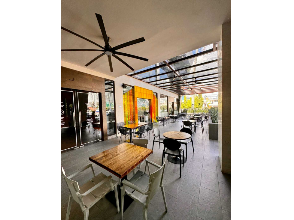 LOCAL COMERCIAL CON TERRAZA SAN FRANCISCO PLAZA CORNER 68 190M2